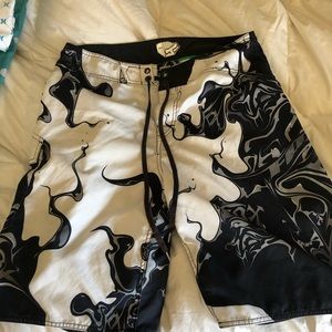 Fix board shorts